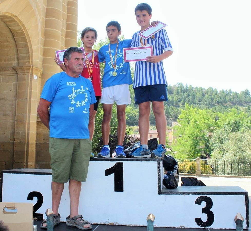 380 corredores han participado hoy en esta carrera celebrada Cuzcurrita del Río Tirón.