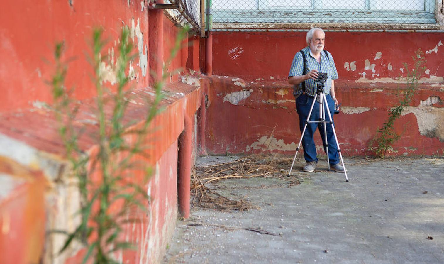 En plena conmemoración del centenario del instituto Sagasta, el emblemático edificio presnta un estado ruinoso después de su cierre y a la espera del inicio de las obras.