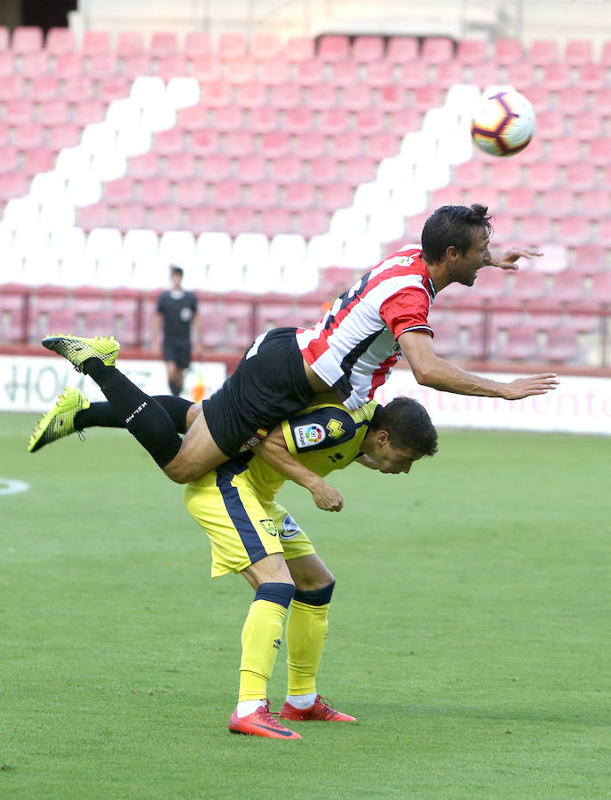 La UDL se ha impuesto al Numancia (1-0) en un nuevo partido de pretemporada del equipo riojano, que ha contrastado con anteriores puestas en escena ya que el equipo de Sergio Rodríguez ha estructurado su estrategia a la contra y se ha manejado con un tempo más lento.