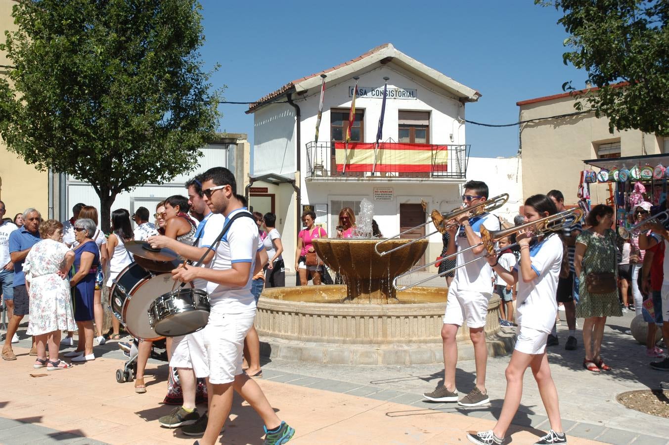 Fotos: Chupinazo en Ausejo