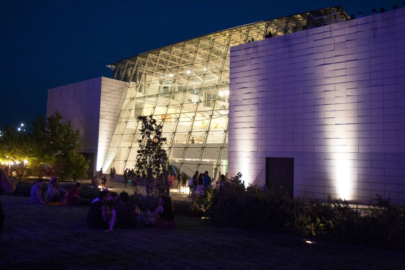 Ambientazo en el Museo Würth en la segunda cita de 'De noche, el museo suena'.