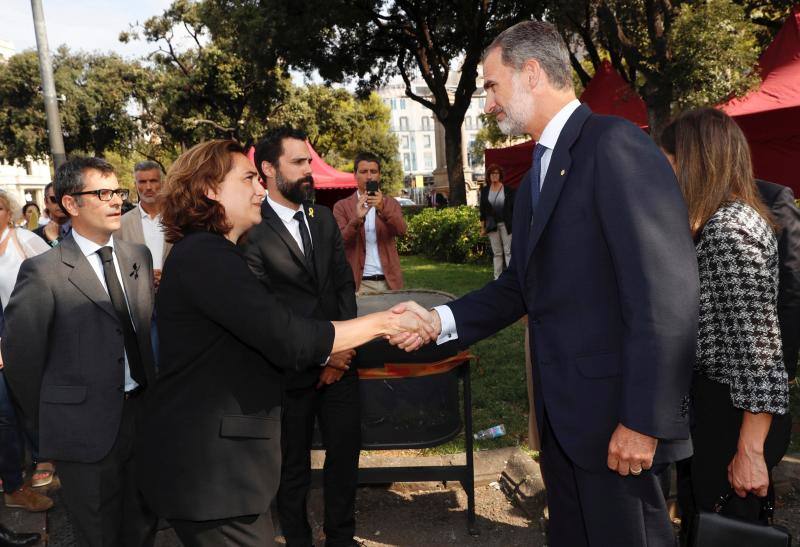 Barcelona recuerda a las víctimas de los atentados de Las Ramblas y Cambrils un año después.