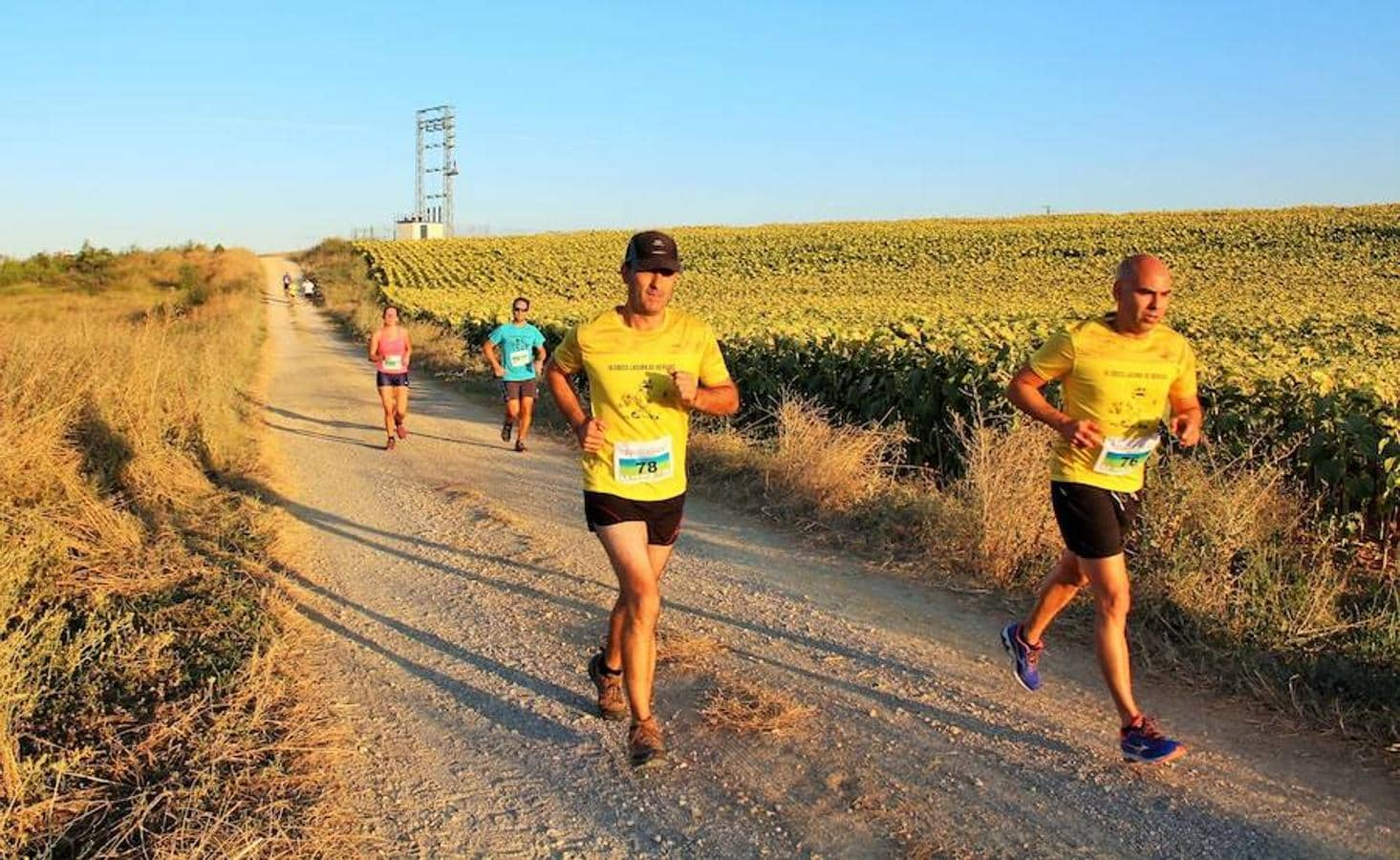 Ángel Marugán y Nerea Ortega vencen en el XI Cross Laguna de Hervías