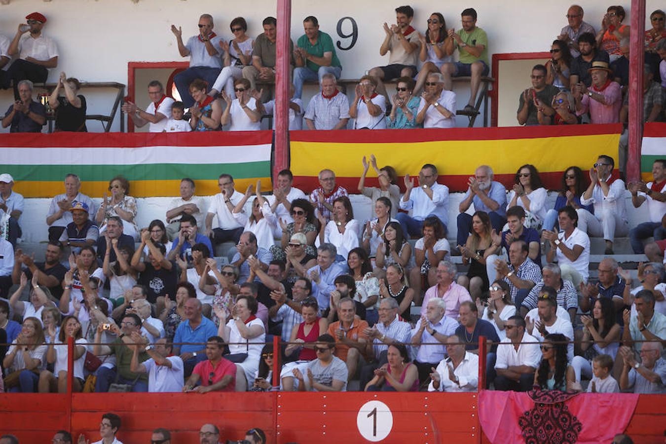 Fotos: Se esculpe a sí mismo cuando torea