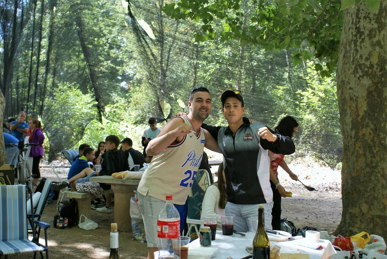 Fotos: El concurso de calderetas cierra las fiestas de Uruñuela