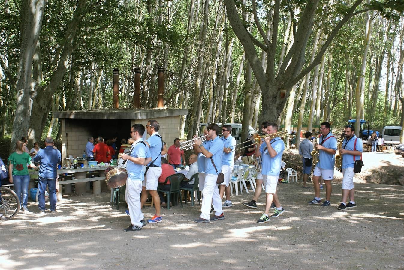 Fotos: El concurso de calderetas cierra las fiestas de Uruñuela