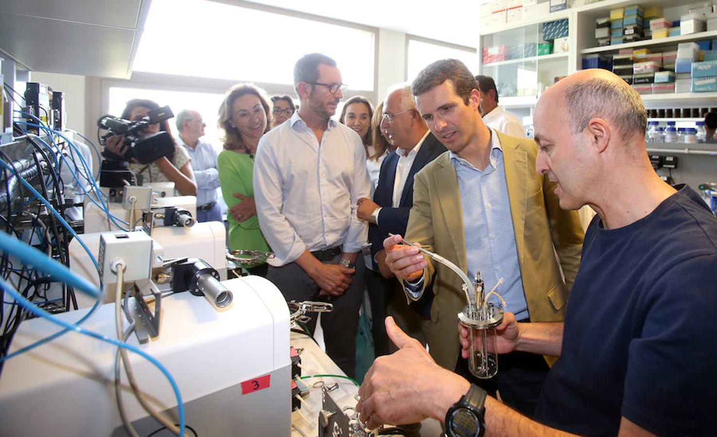 El presidente del Partido Popular Pablo Casado ha visitado hoy La Rioja y se ha interesado por los temas candentes de la región.