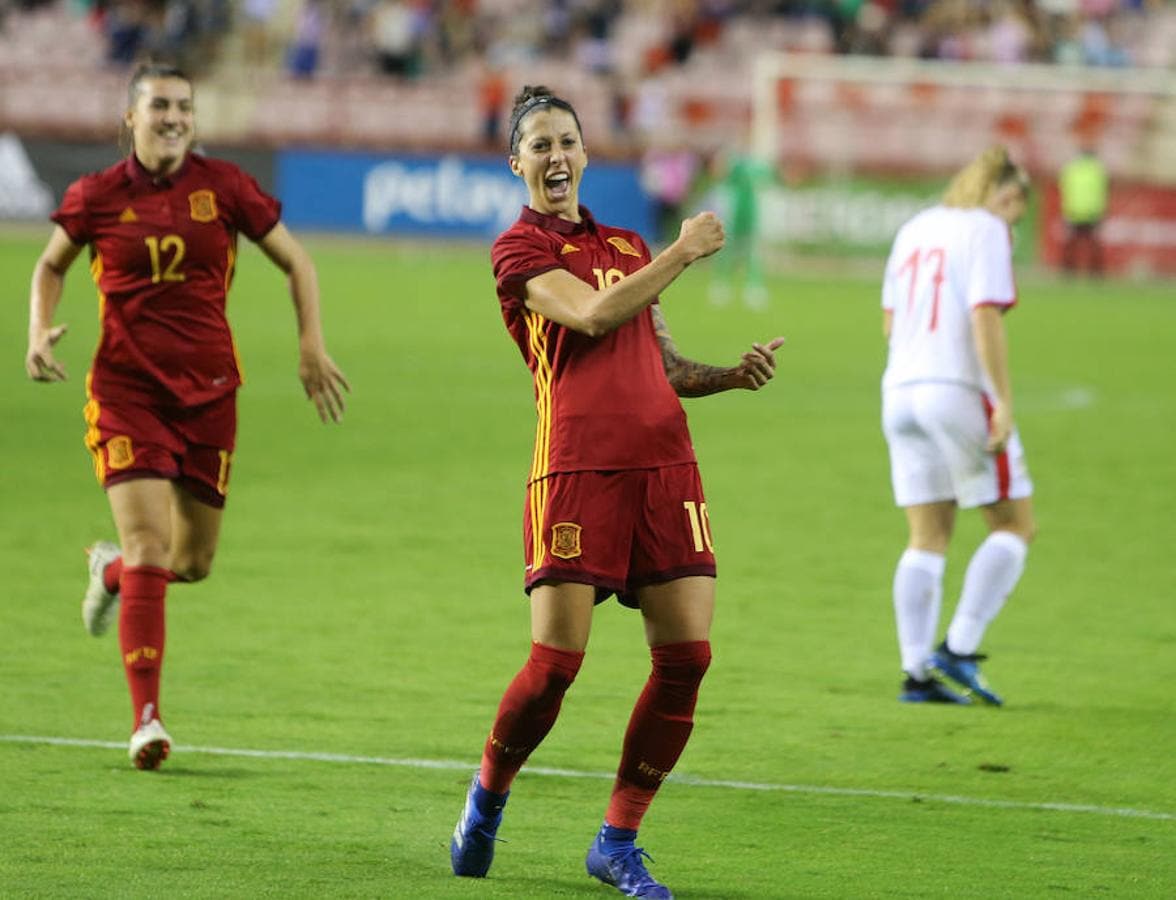 La selección femenina de España se ha impuesto hoy por 3-0 a la de Serbia en el último partido de clasificación para el Mundial del próximo año, en un choque intrascendente en el que las de Jorge Vilda han cumplido su papel y han superado a un combativo rival.