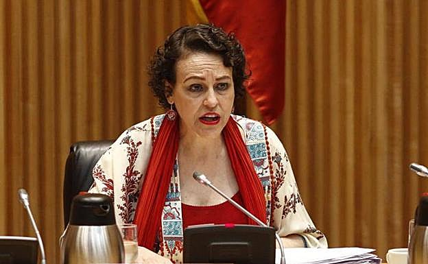 La ministra de Trabajo, Magdalena Valerio.