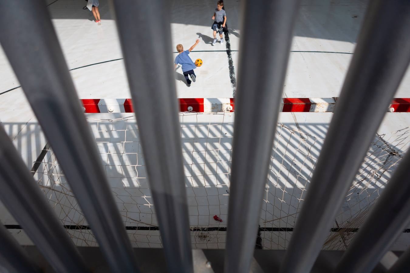 Fotos: Abre el colegio de Medran