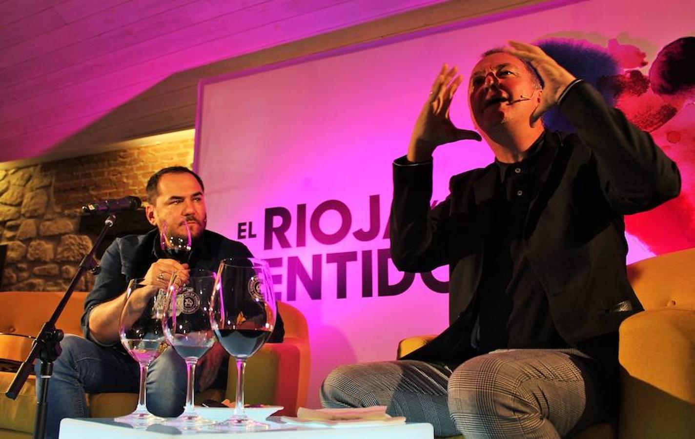 El cantautor protagoniza el acto 'Convesación en torno al vino' enmarcado en torno a los actos de la programaciónde 'El Rioja y los 5 sentidos'