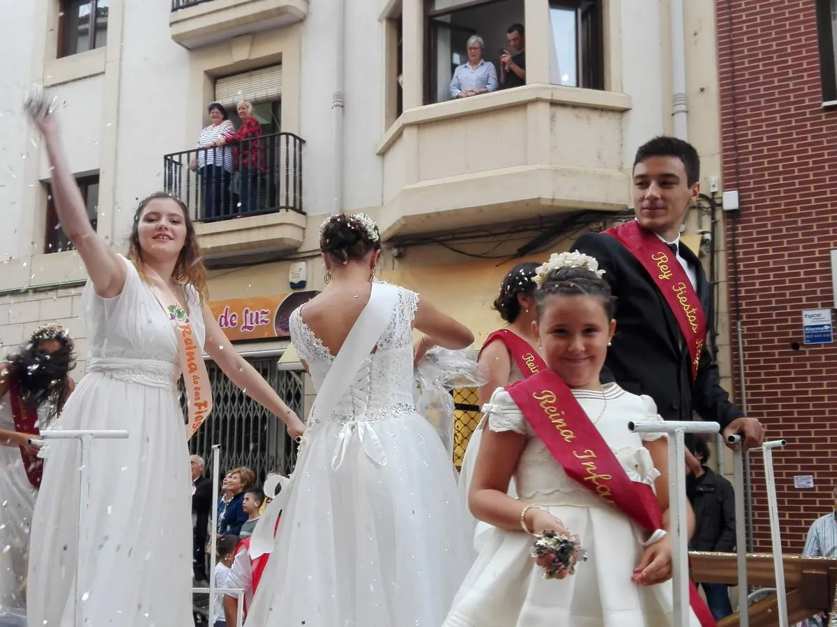 Fotos: Desfile de carrozas en Haro