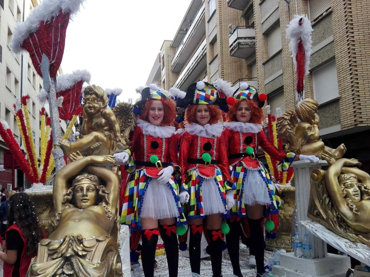 Fotos: Desfile de carrozas en Haro