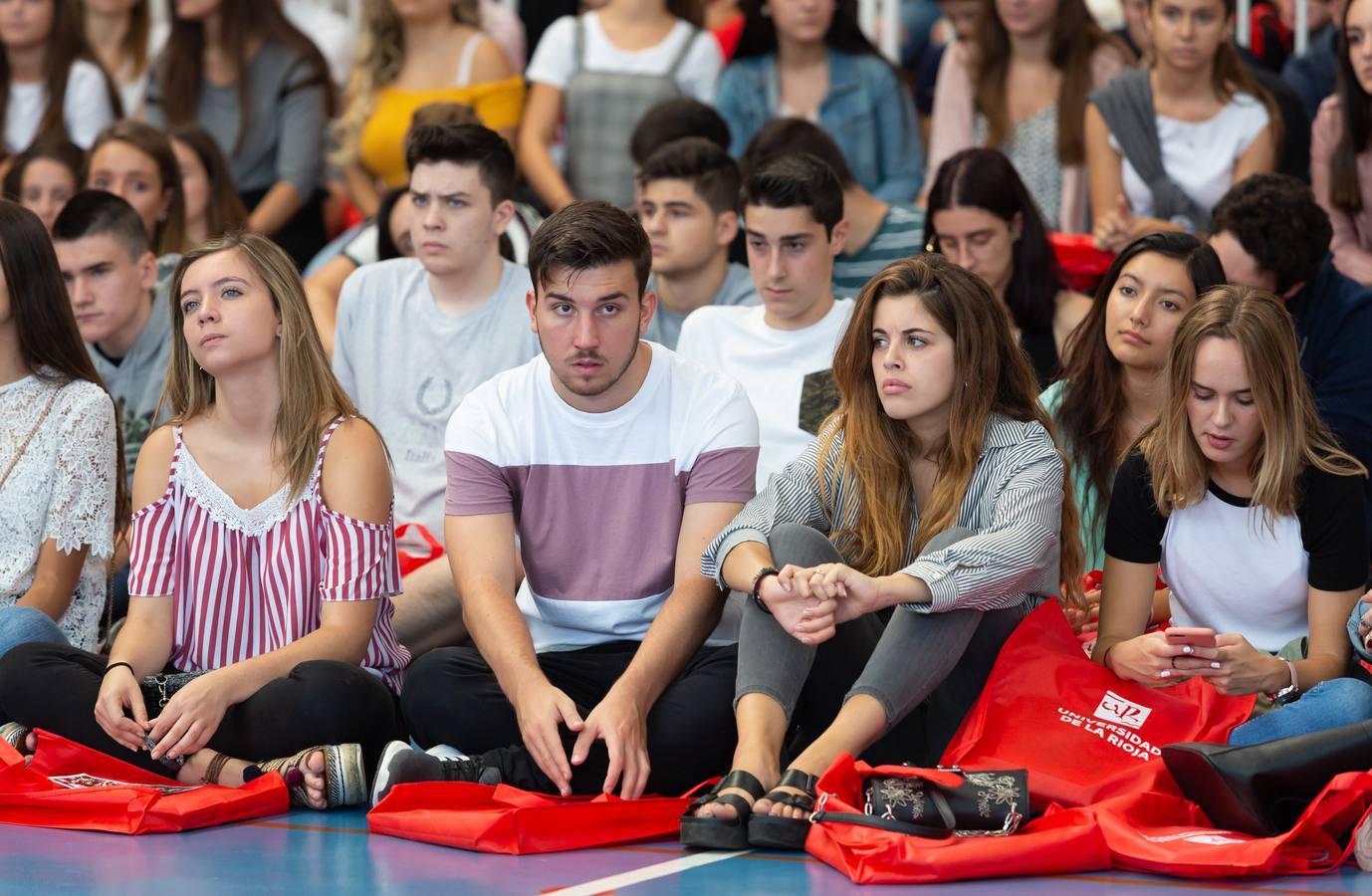 Fotos: La Universidad de La Rioja da la bienvenida a los nuevos estudiantes del curso 2018-2019