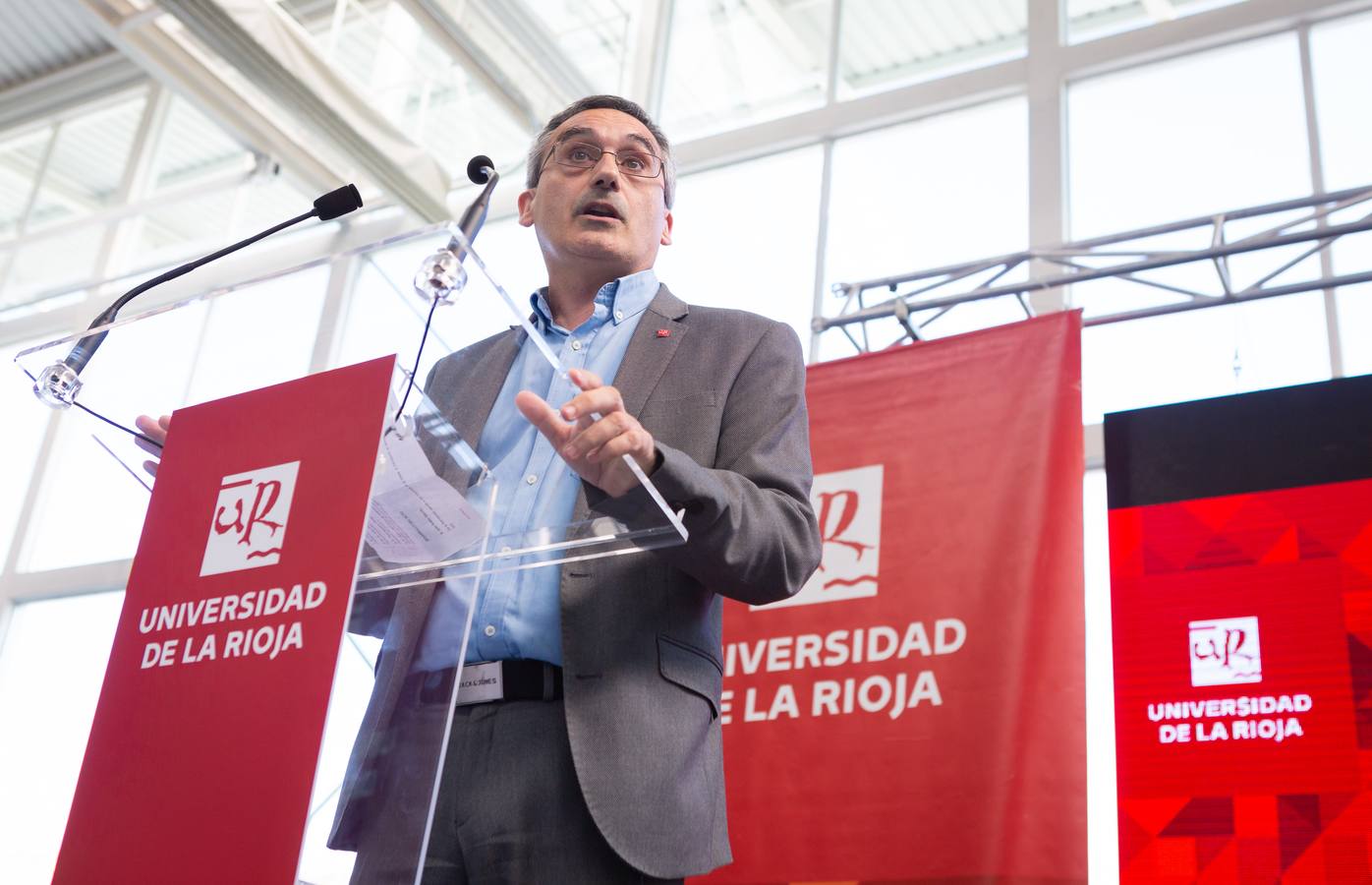 Fotos: La Universidad de La Rioja da la bienvenida a los nuevos estudiantes del curso 2018-2019