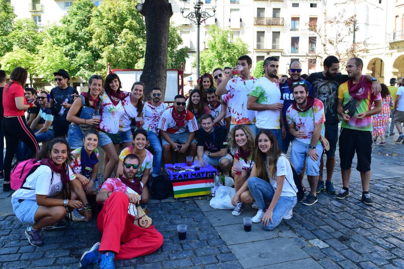 Miles de personas llenan hoy las calles de Logroño.