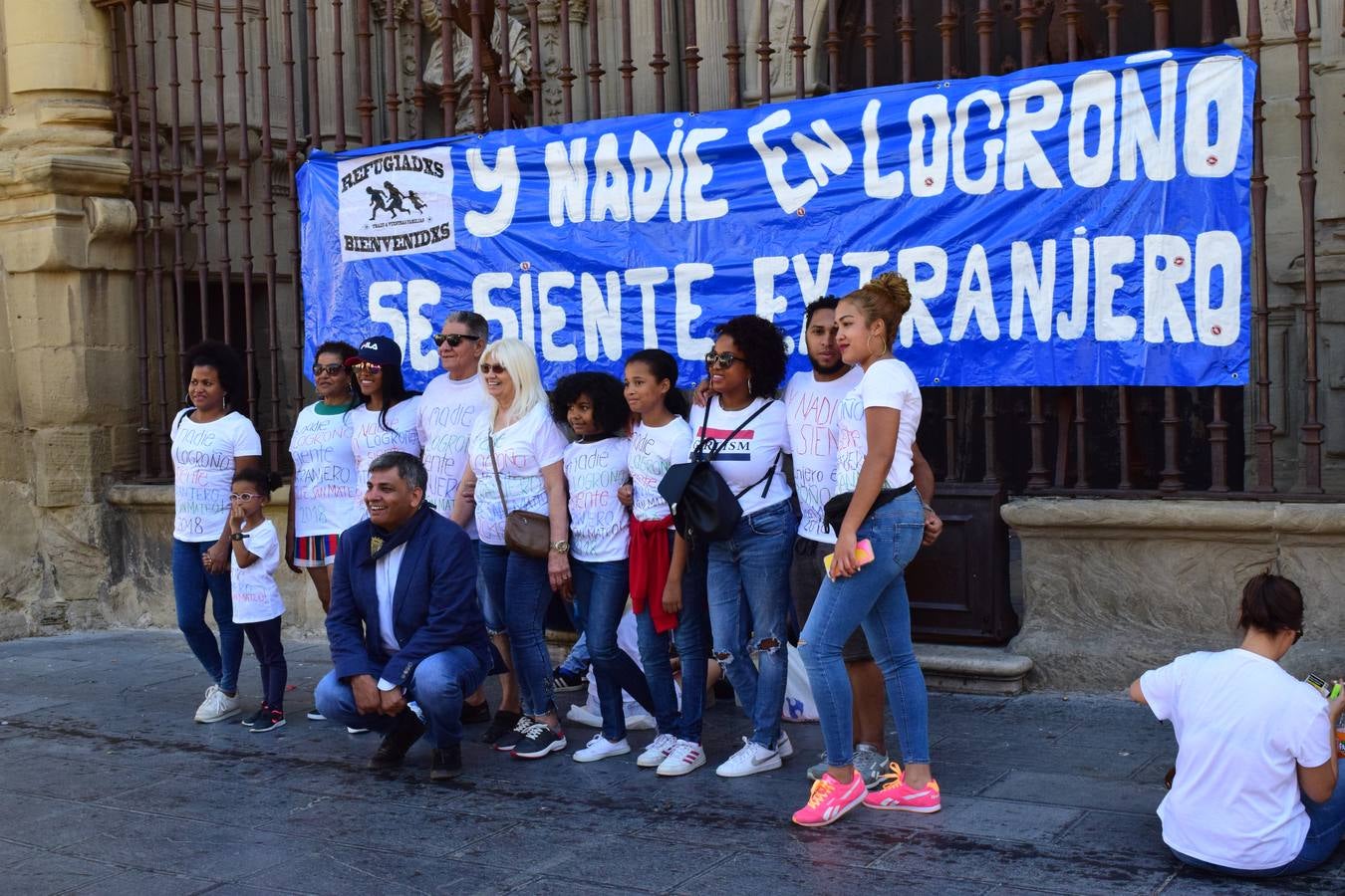 Miles de personas llenan hoy las calles de Logroño.