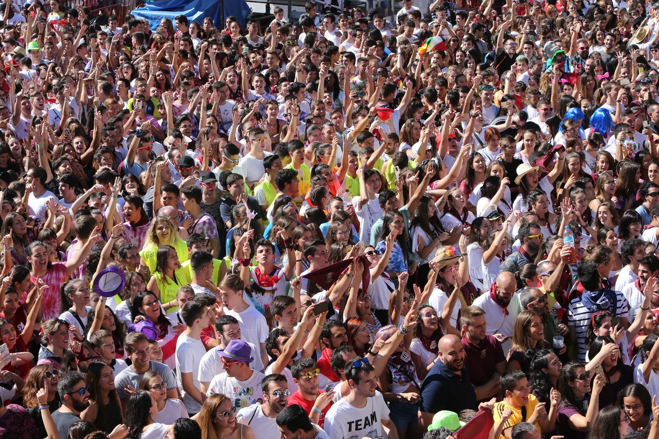 Las imágenes del fiestón en la Plaza del Ayuntamiento