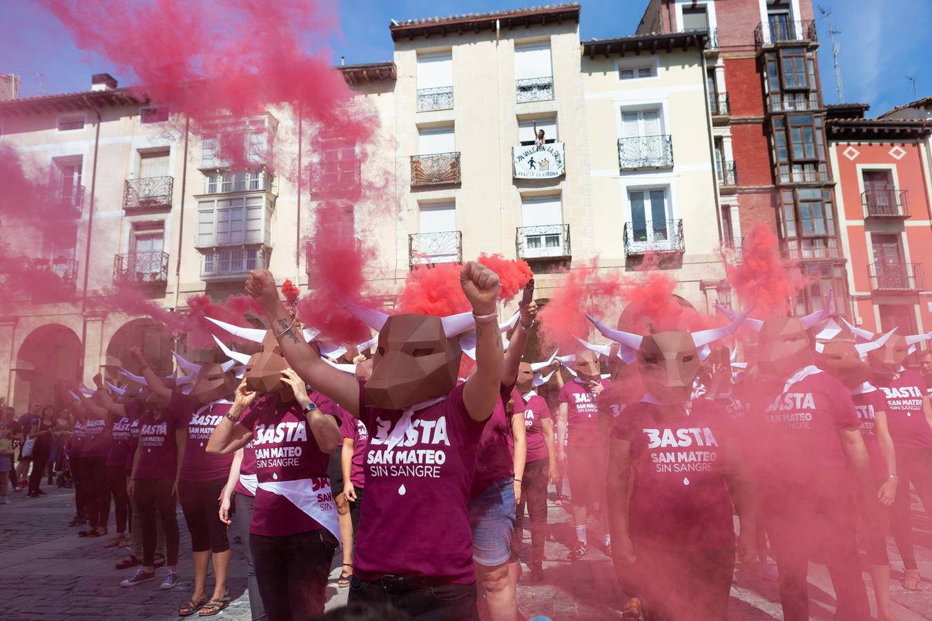 Protesta antitaurina en la Plaza del Mercado.