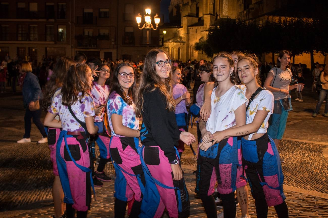 Fotos: Disparo del cohete de las fiestas de Gracias y de San Jerónimo Hermosilla en Santo Domingo