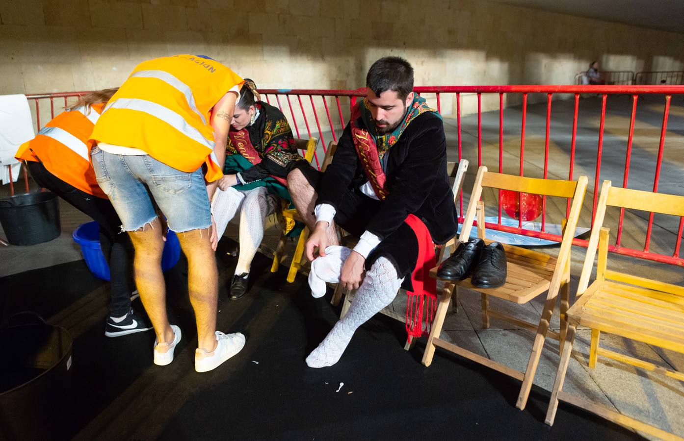 Este es uno de los actos populares de las fiestas de San Mateo, en el que se busca que diferentes personalidades riojanas protagonicen un acto similar al institucional que se desarrolla el 21 de septiembre 