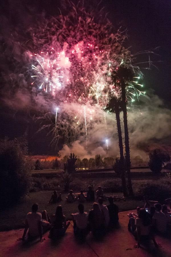 Fotos: Los fuegos del jueves 20