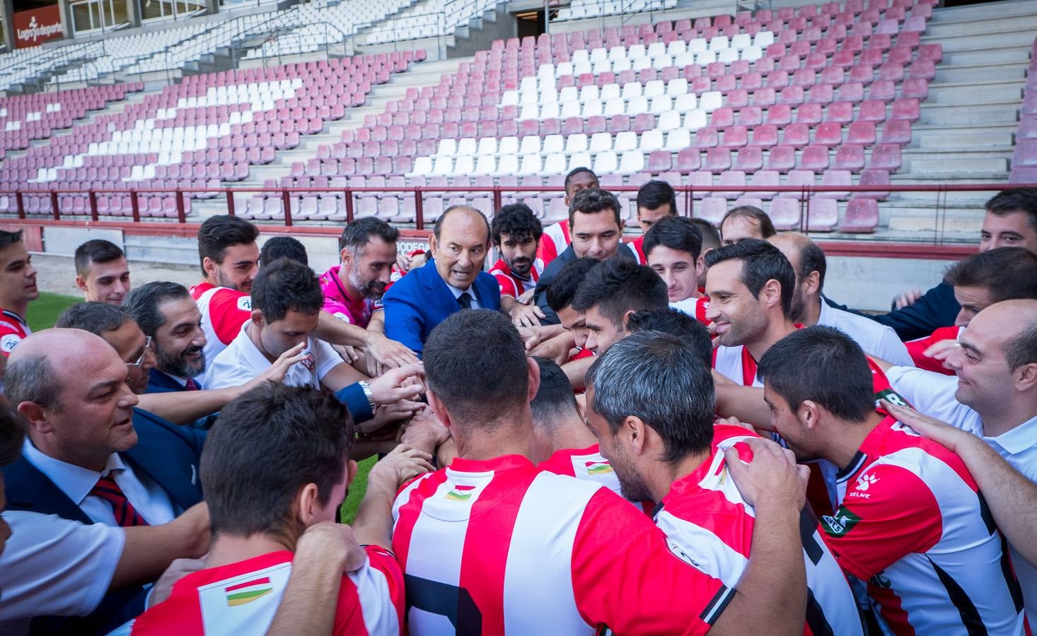 Revuelta, esta mañana en Las Gaunas con jugadores y cuerpo técnico