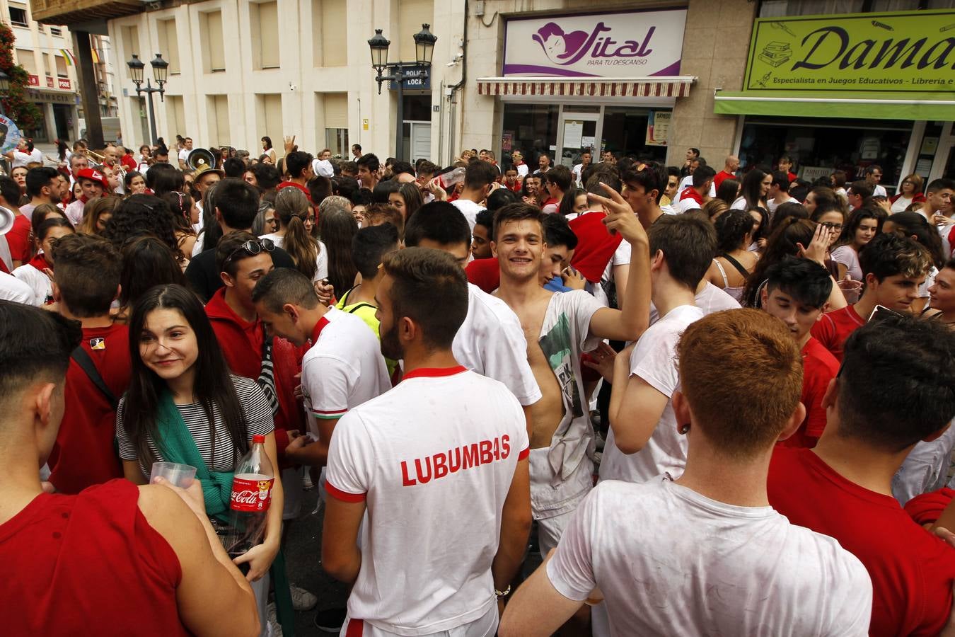 Las imágenes del inicio de las fiestas de Arnedo