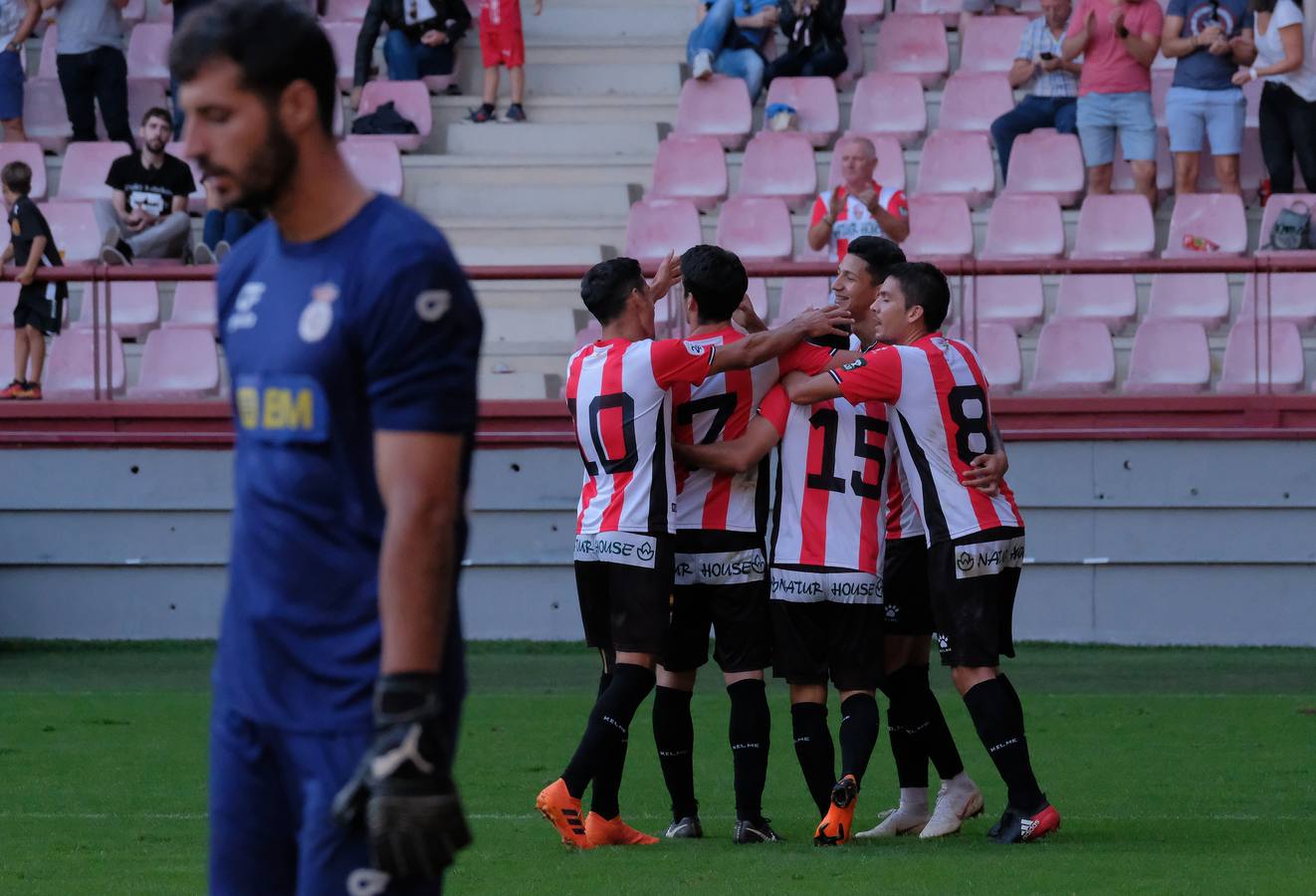 El equipo riojano ganó ayer por dos goles a cero en Las Gaunas.