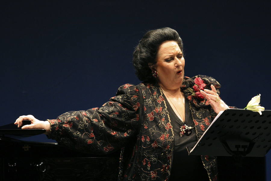 La soprano ofrece un recital en La Línea (Cádiz) en el 2006.