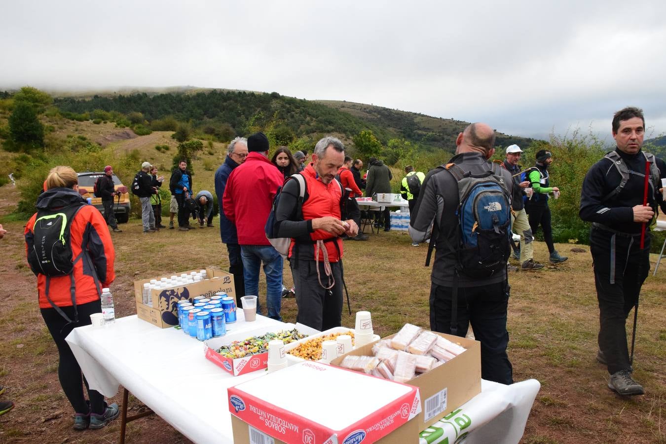 Cerca de 450 valientes tomaron la salida de la Marcha Hoyos de Iregua en Villoslada de Cameros