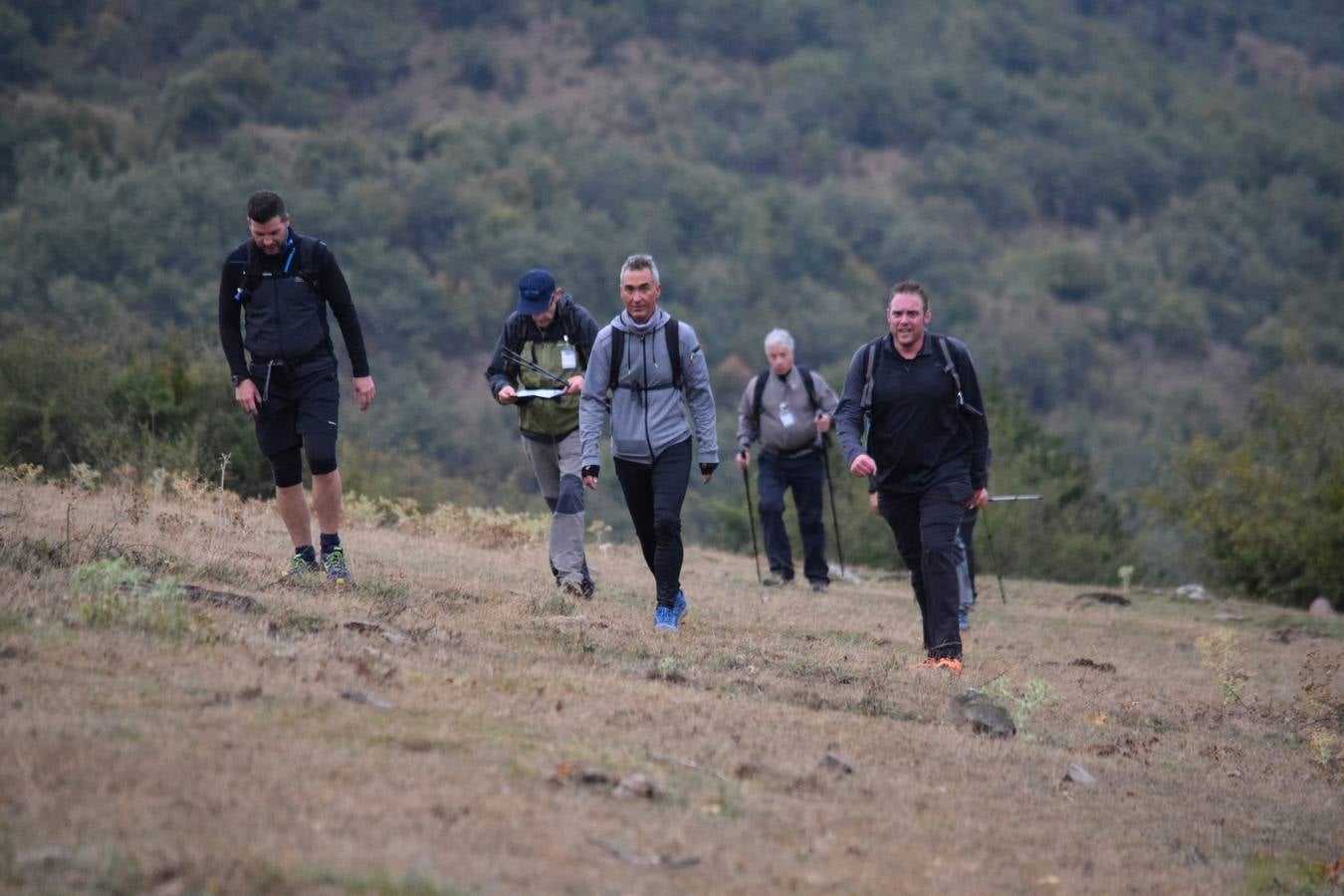 Cerca de 450 valientes tomaron la salida de la Marcha Hoyos de Iregua en Villoslada de Cameros