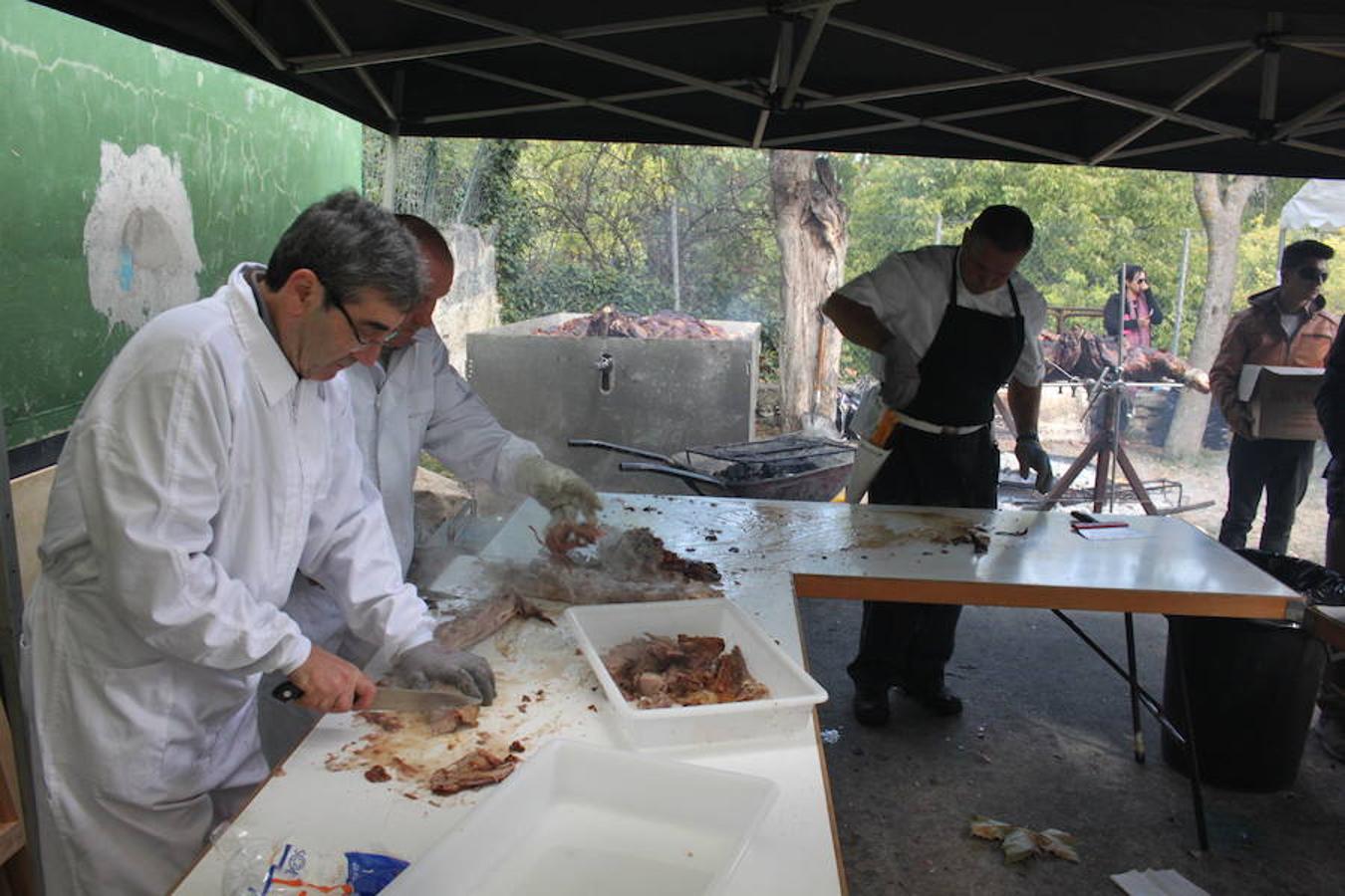 Imágenes correspondientes a la XVII Jornada de la Ternera Asada que se celebró el pasado domingo en Enciso.