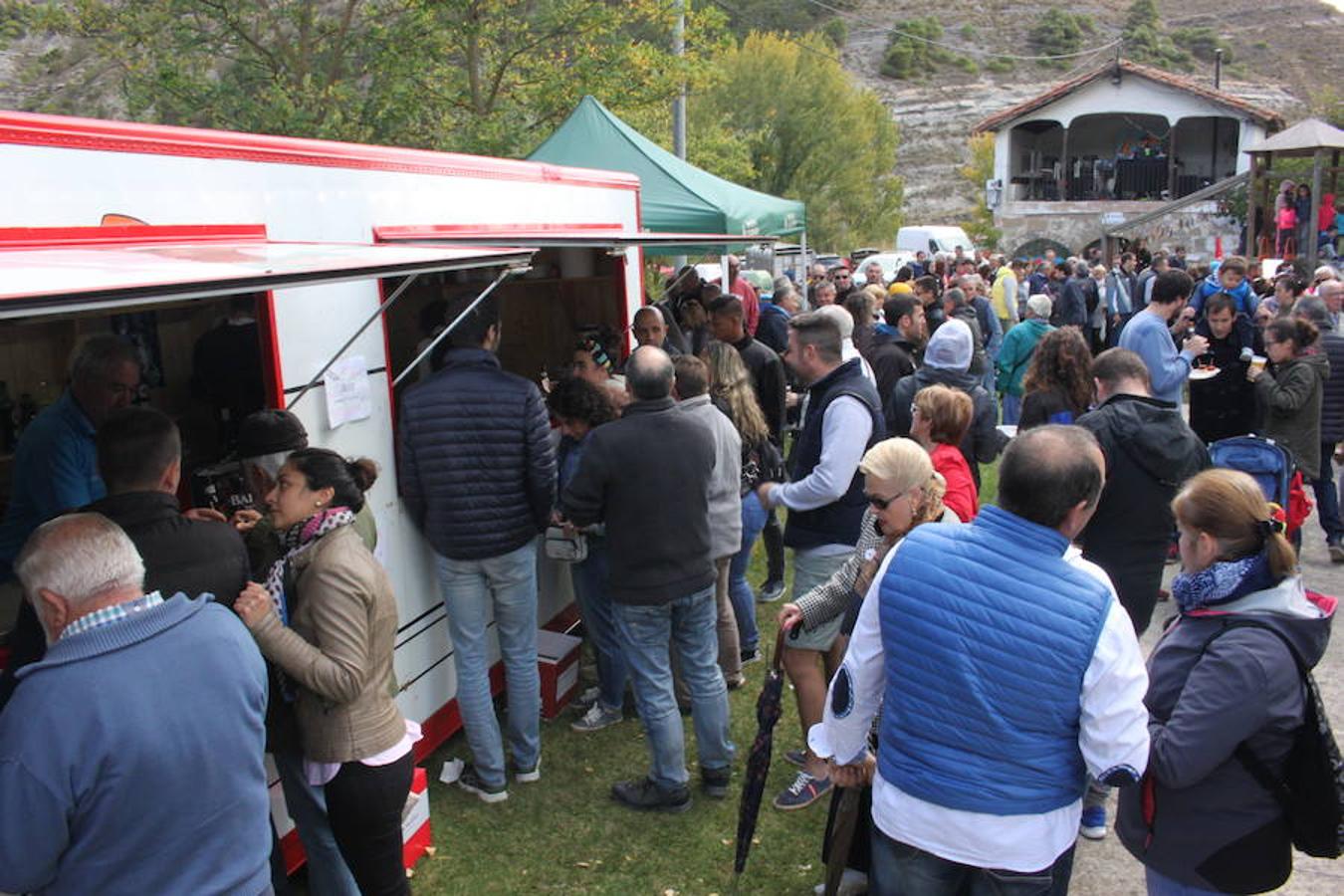 Imágenes correspondientes a la XVII Jornada de la Ternera Asada que se celebró el pasado domingo en Enciso.