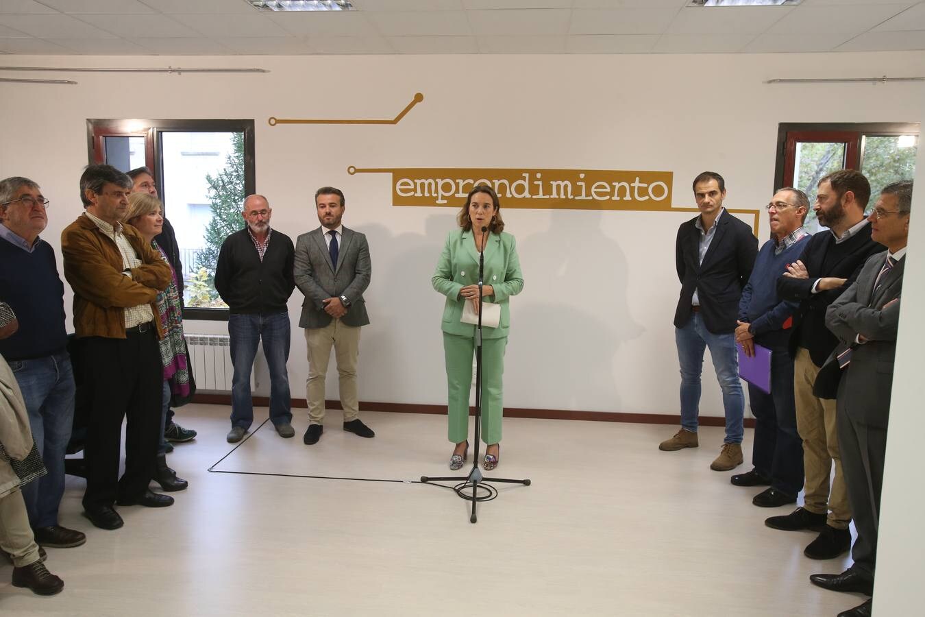 Gamarra inaugura el espacio dentro de las instalaciones del Smart Logroño