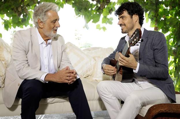 El tenor Plácido Domingo y el guitarrista Pablo Sáinz Villegas. :: 