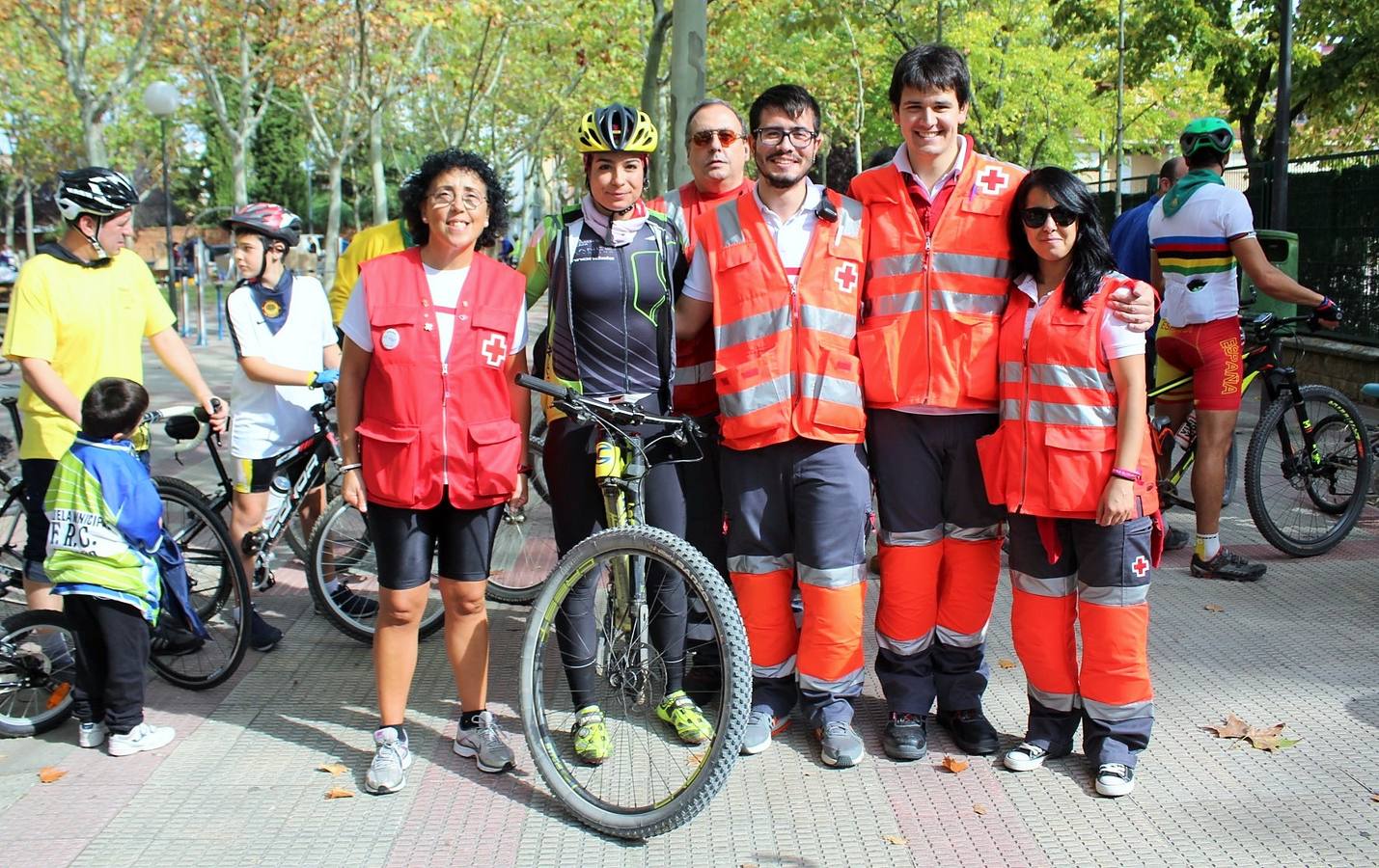 Las imágenes del paseo ciclista por los alrededores de Varea con la ciclista riojana