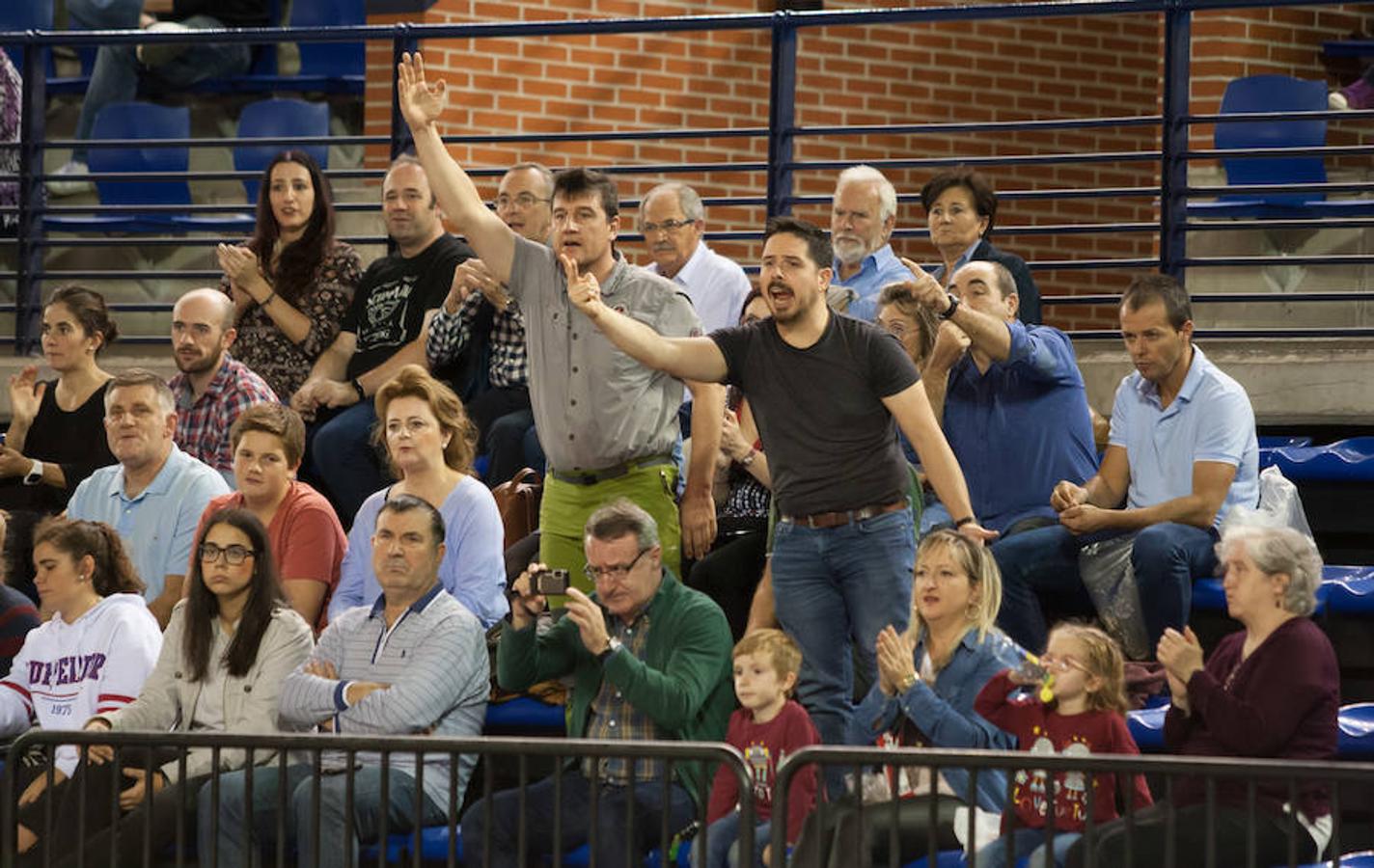 Empujados por el talento de Eduardo Cadarso el equipo riojano aplasta al Alcobendas 41-26 y asalta la segunda plaza de la Liga Asobal