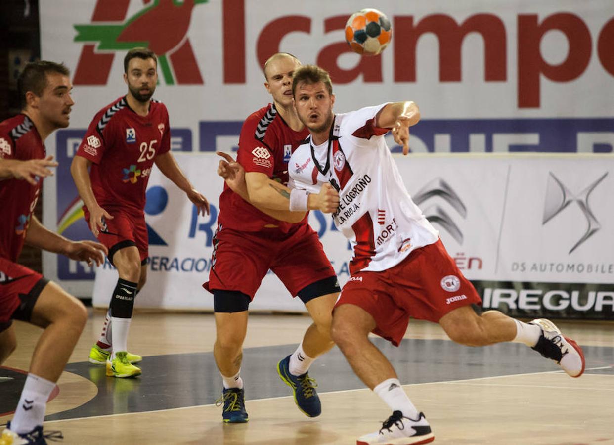 Empujados por el talento de Eduardo Cadarso el equipo riojano aplasta al Alcobendas 41-26 y asalta la segunda plaza de la Liga Asobal