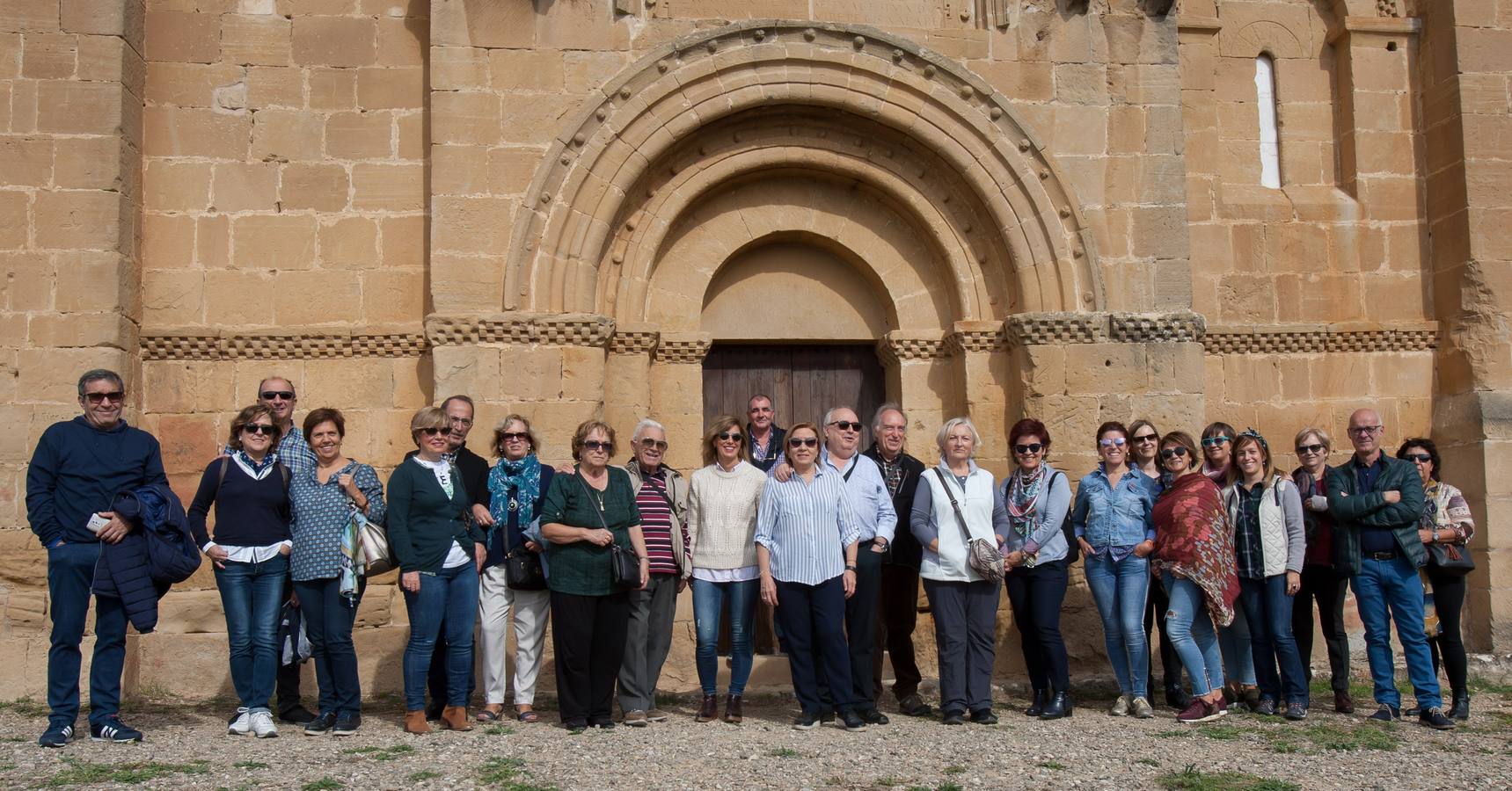 La Rioja Turismo estrena ruta enoturística inspirada en la novela de Andrés Pascual 'A merced de un dios salvaje'