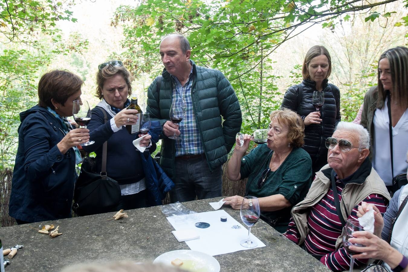 La Rioja Turismo estrena ruta enoturística inspirada en la novela de Andrés Pascual 'A merced de un dios salvaje'