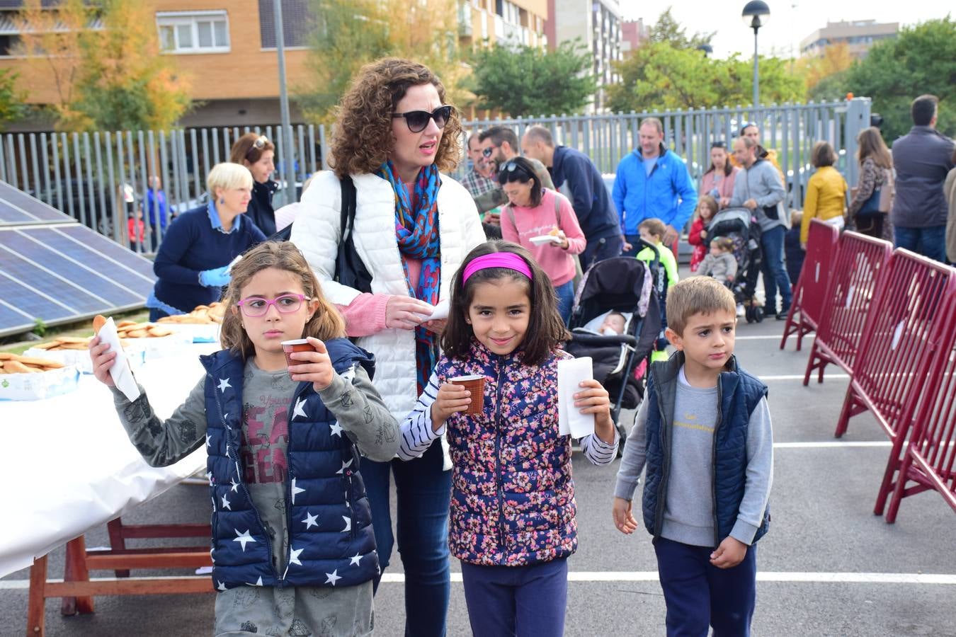 La Jefatura Superior de Policía de La Rioja celebró ayer su jornada de puertas abiertas, especialemente dedicada a los niños.