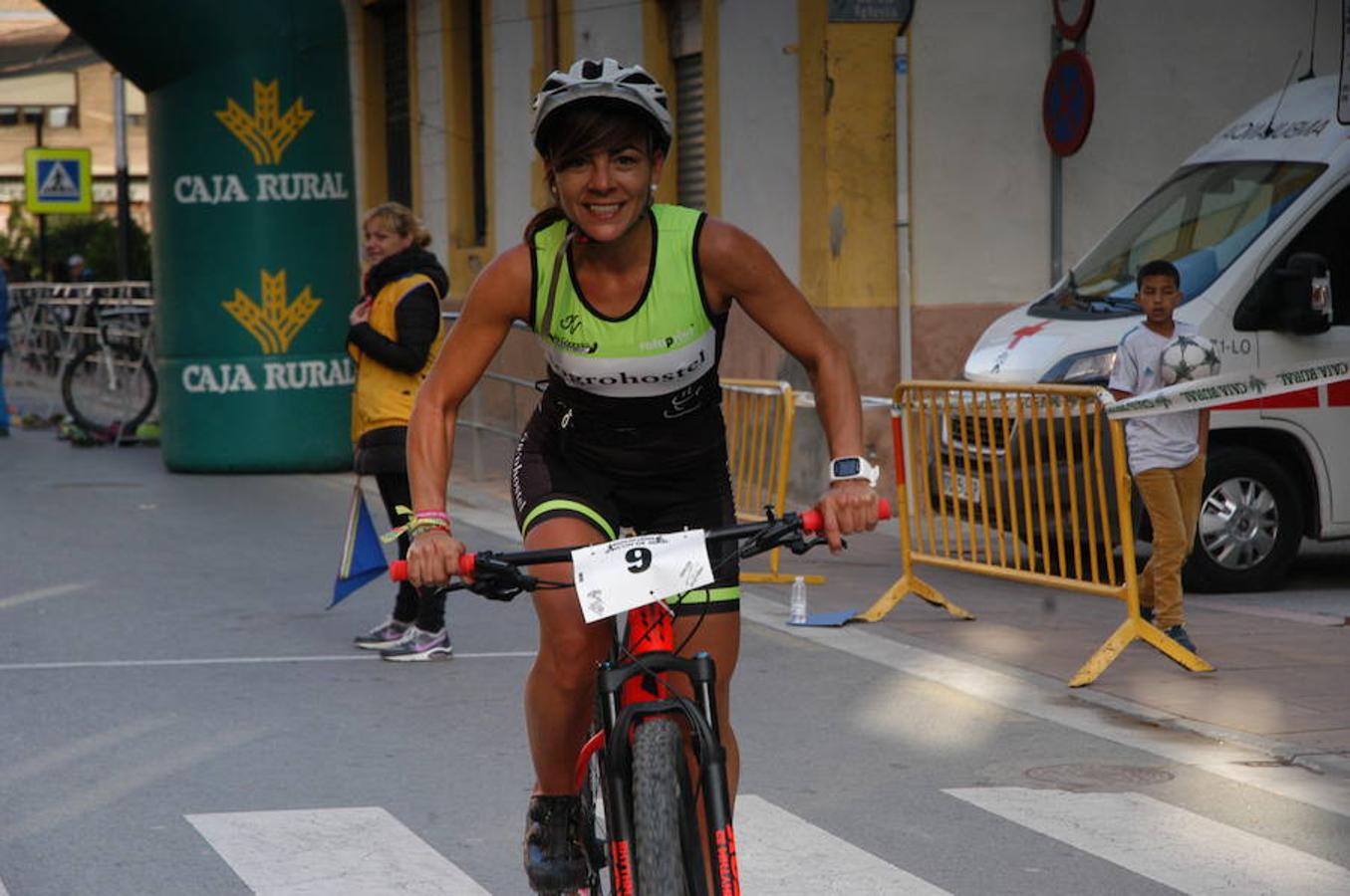 Imágenes del V duatlón disputado en Rincón de Soto el domingo.