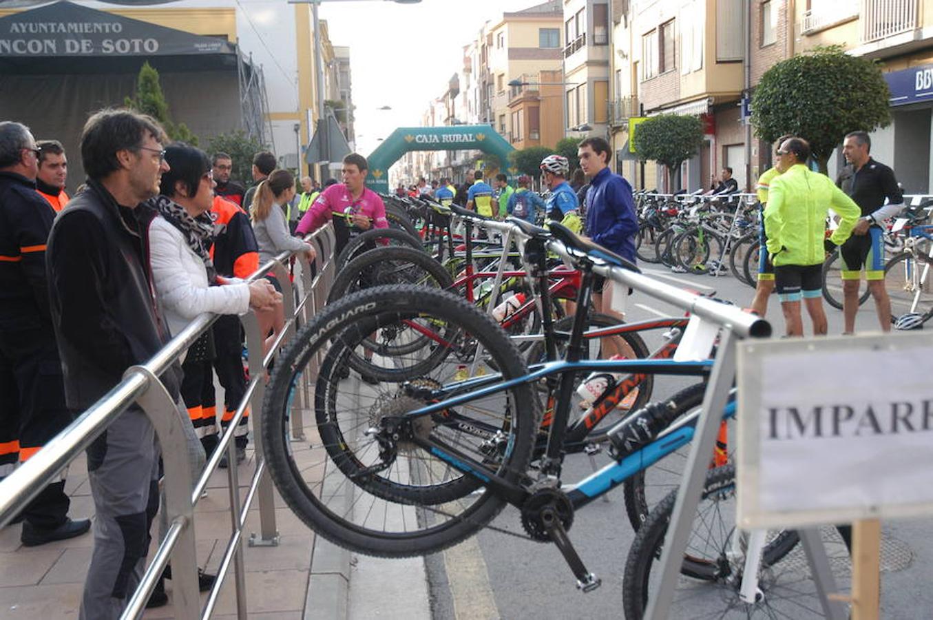 Imágenes del V duatlón disputado en Rincón de Soto el domingo.