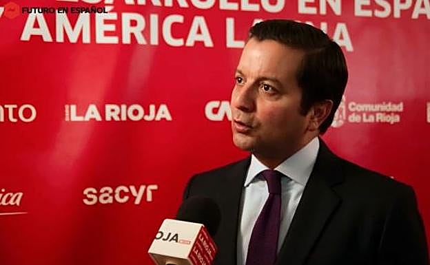 «Tenemos que sentirnos orgullosos de ser hispanoparlantes»