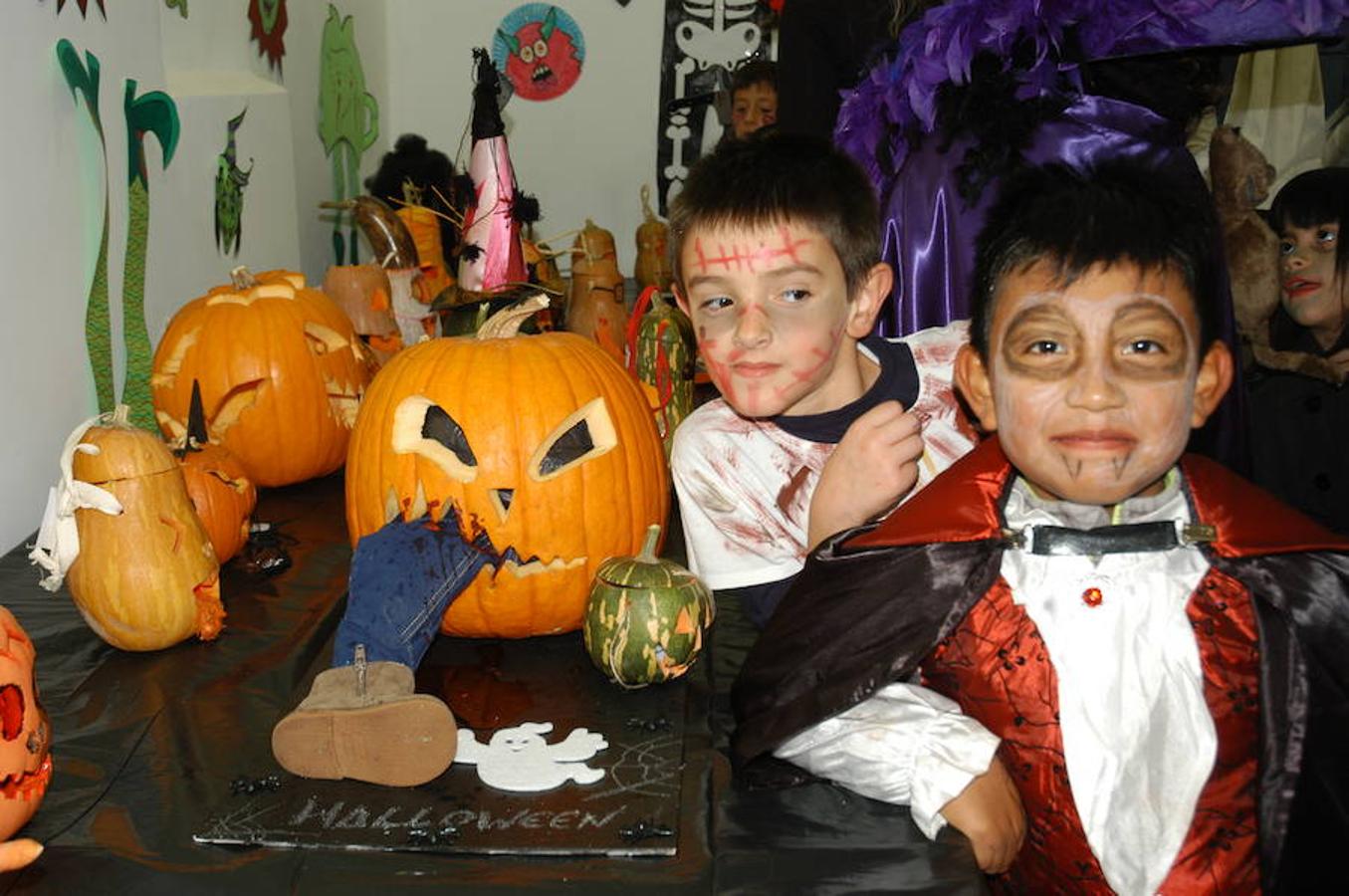 Día de las Calaveras en Cervera del Río Alhama donde ha habido pintacaras, chocolatada y concurso de calaveras hechas con calabazas. Debido a la lluvia se tuvo que celebrar en el hotel rural museo etnográfico de la alpargata.