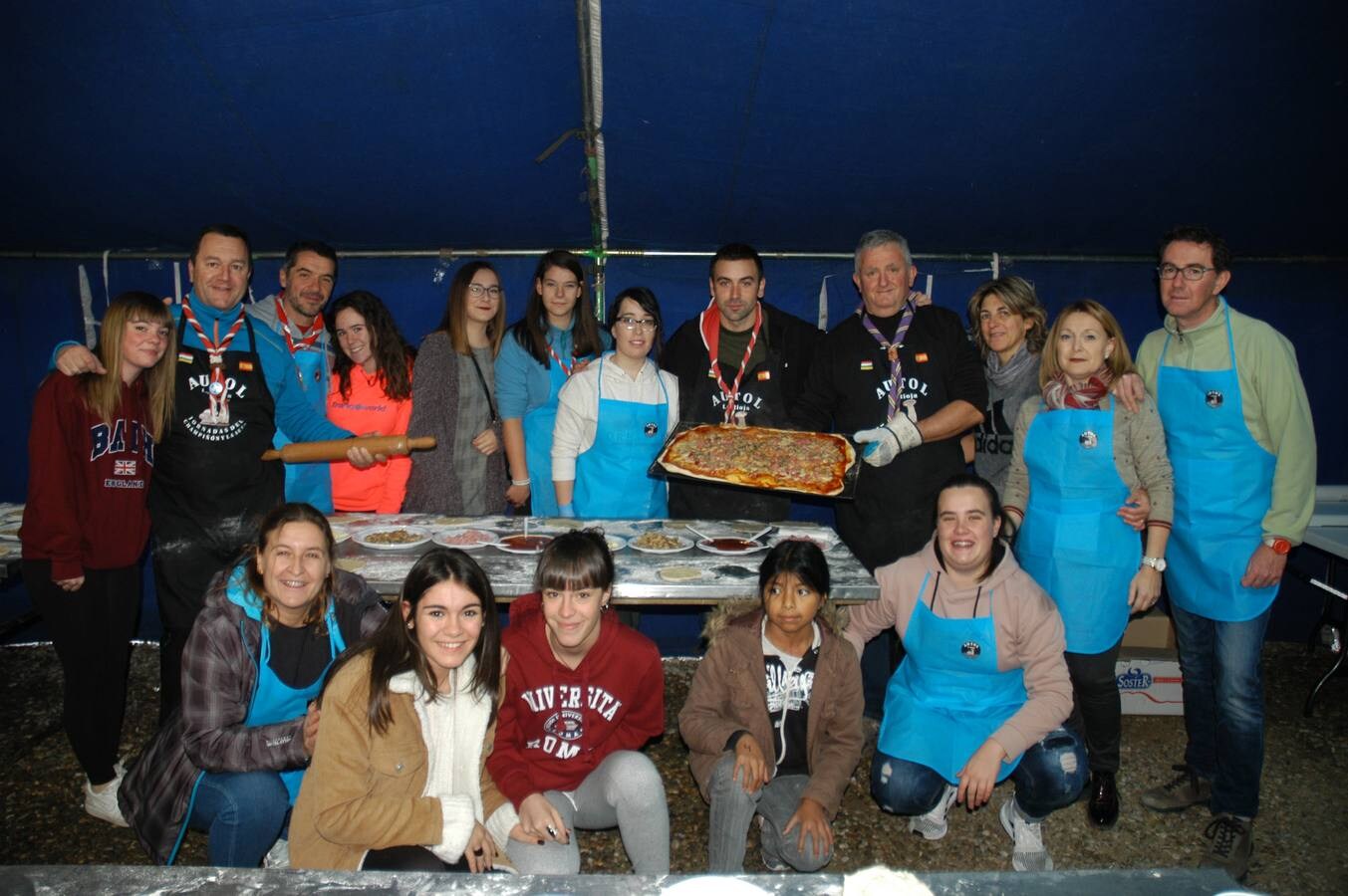 El sábado se disfrutó de cocina en directo y degustaciones en las carpas municipales de la calle Doctor Remón.