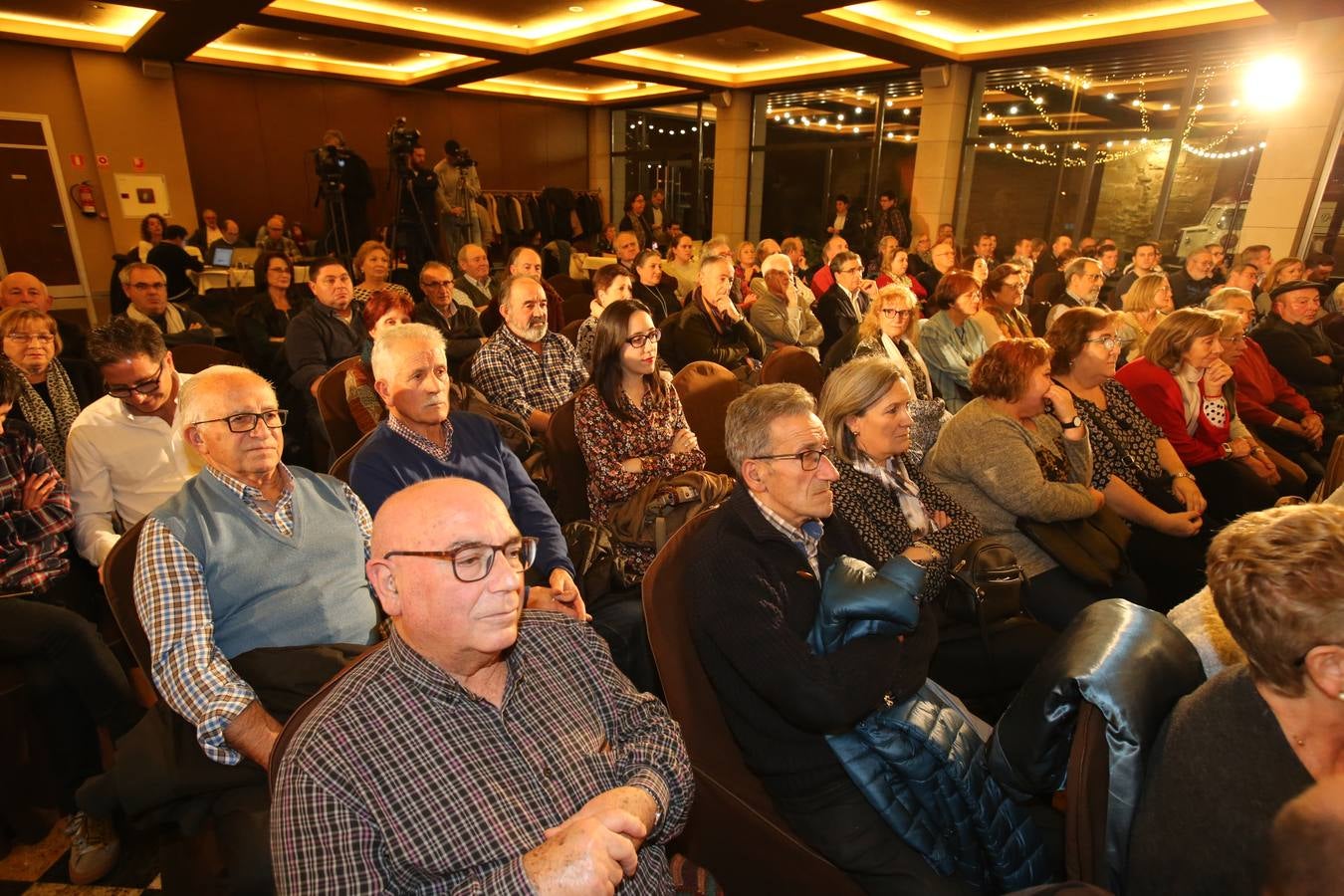 Ha presentado su candidatura a la Presidencia de La Rioja en un acto al que ha asistido la vicepresidenta del Gobierno central, Carmen Calvo