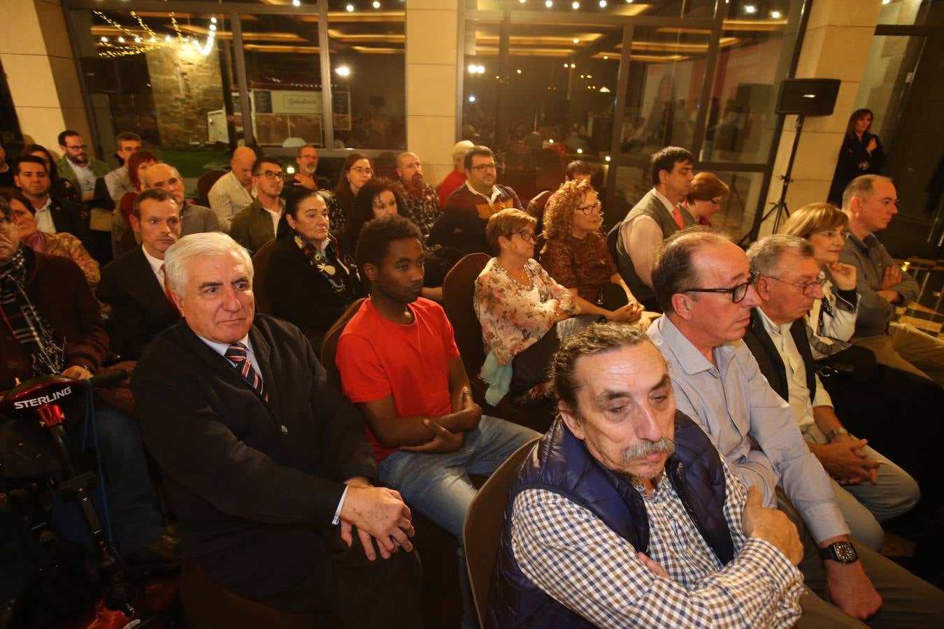 Ha presentado su candidatura a la Presidencia de La Rioja en un acto al que ha asistido la vicepresidenta del Gobierno central, Carmen Calvo