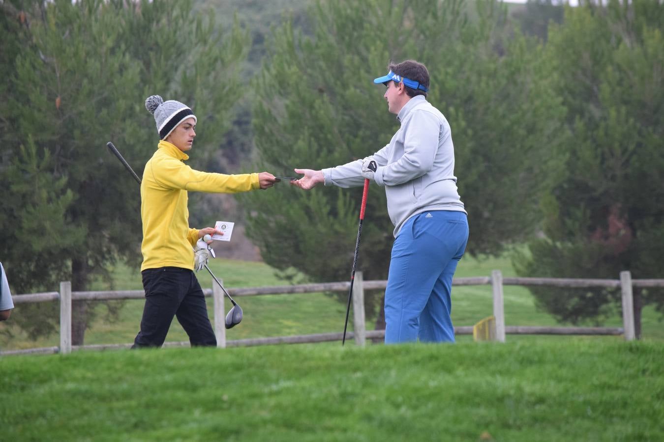 Imágenes de la final de la Liga de Golf y Vino de lomejordelvinoderioja.com.